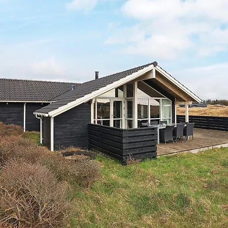 בית נופש Modern Retreat - By Traum