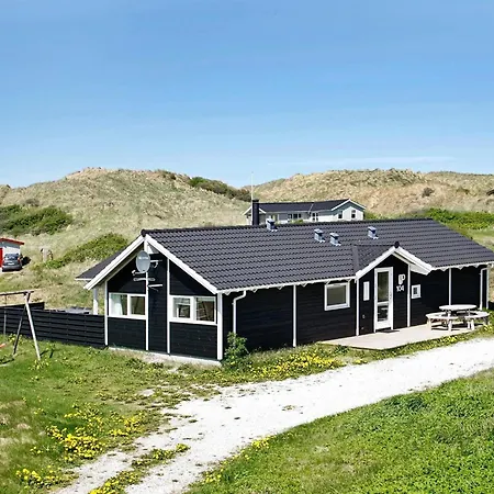 Modern Retreat - By Traum בית נופש לוקן